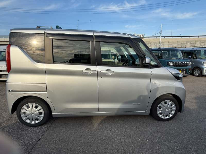 ニッサン ルークス 10枚目