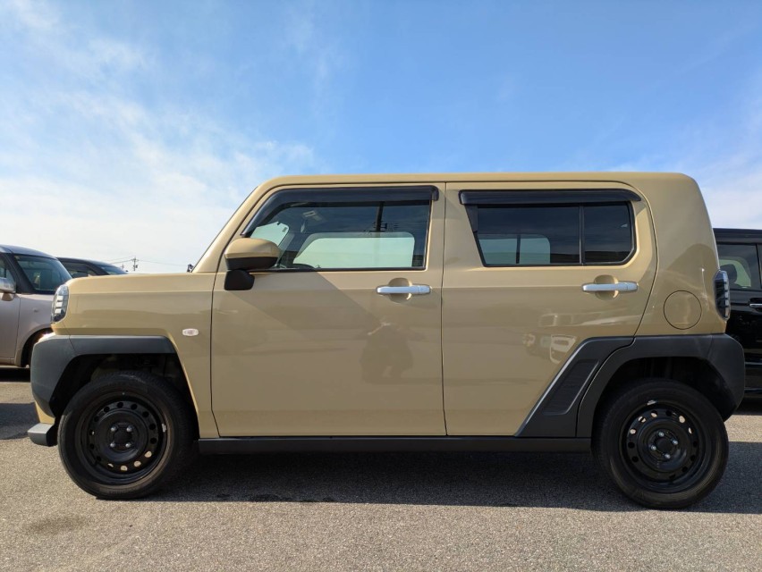 ダイハツ タフト 9枚目