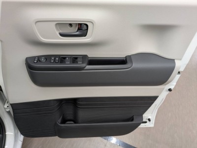 ホンダ N BOX 27枚目