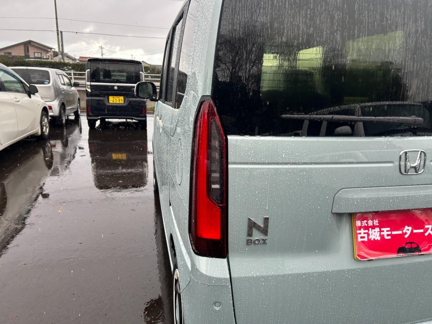 ホンダ N BOX 12枚目