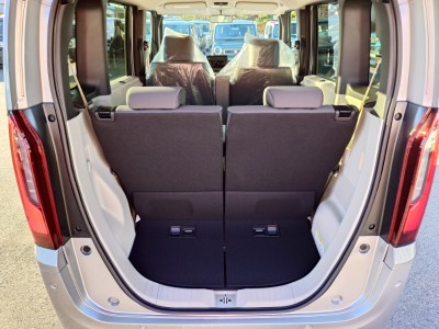 ホンダ N BOX 10枚目