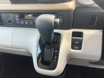 ホンダ N BOX 31枚目