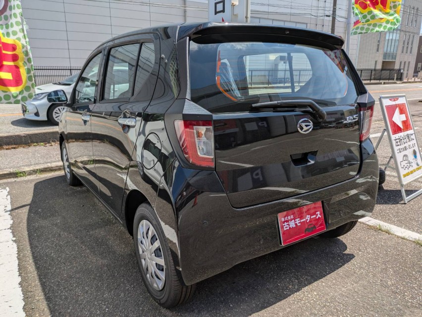 ダイハツ ミライース 12枚目