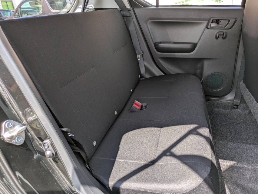 ダイハツ ミライース 17枚目