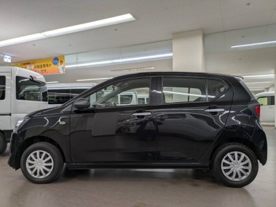 ダイハツ ミライース 9枚目