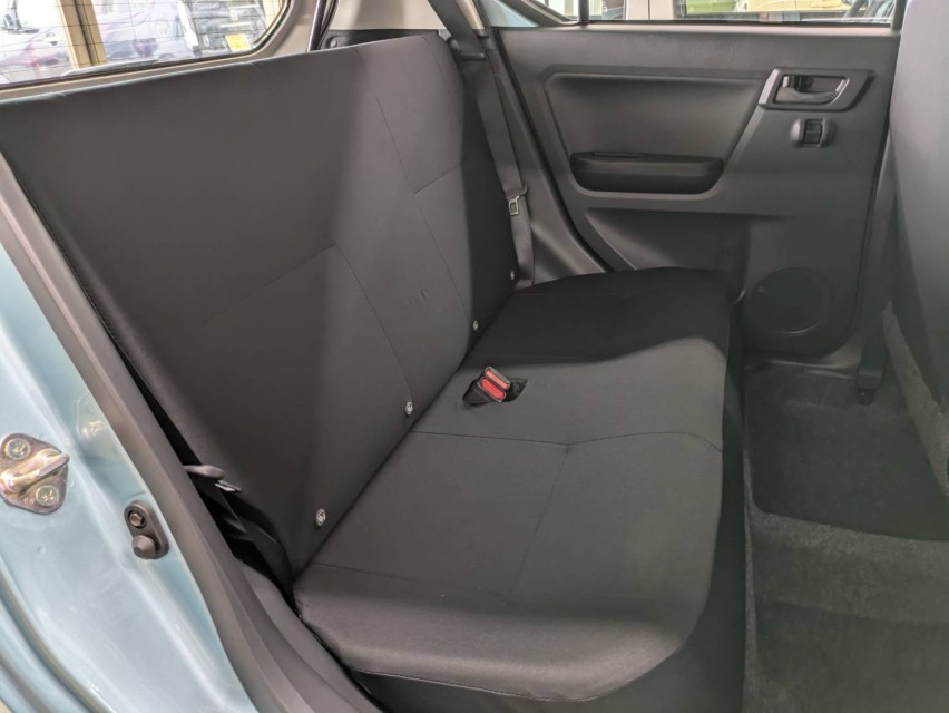 ダイハツ ミライース 18枚目