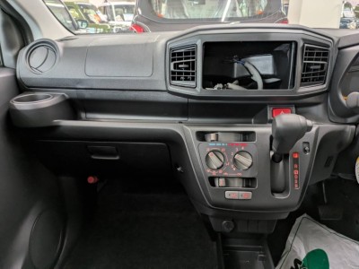 ダイハツ ミライース 22枚目