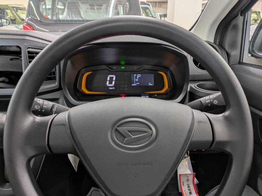 ダイハツ ミライース 28枚目