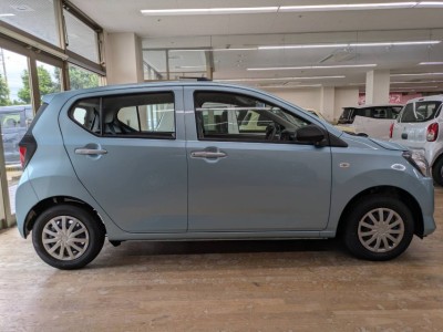 ダイハツ ミライース 8枚目