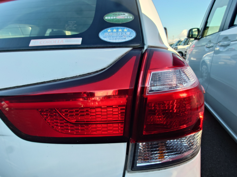 トヨタ カローラフィールダー 13枚目