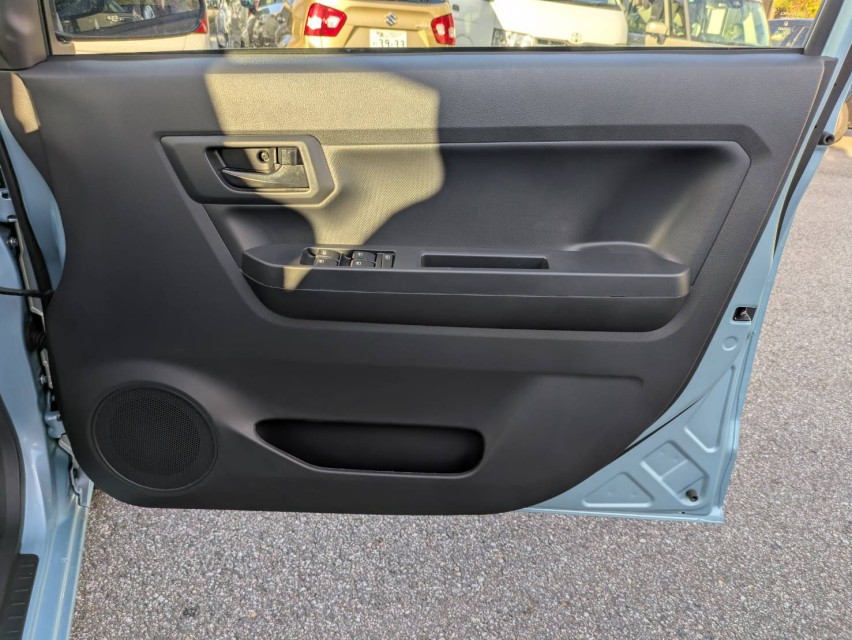 ダイハツ ミライース 27枚目