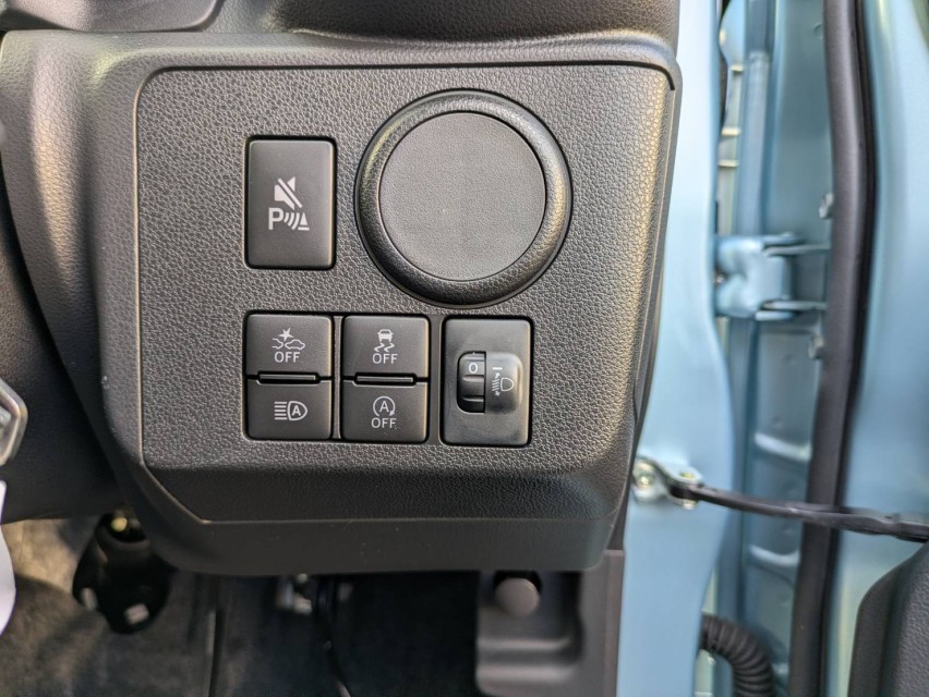 ダイハツ ミライース 31枚目