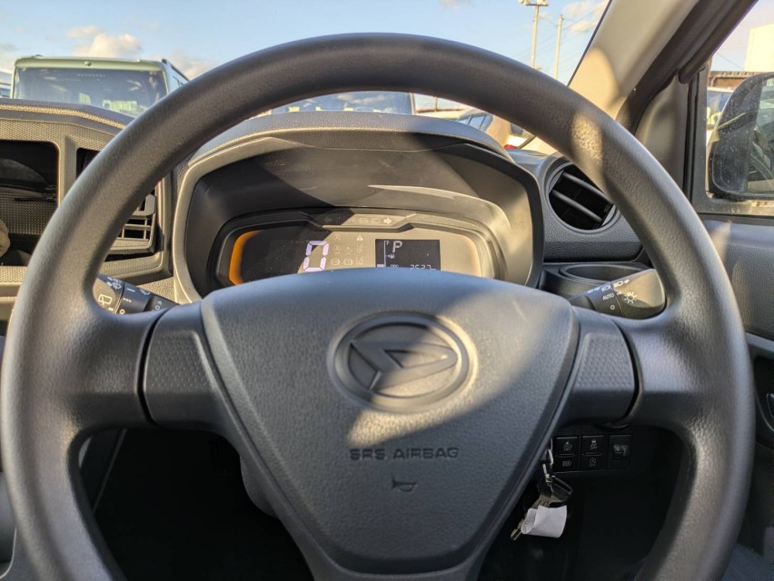 ダイハツ ミライース 32枚目