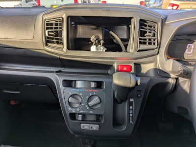 ダイハツ ミライース 35枚目