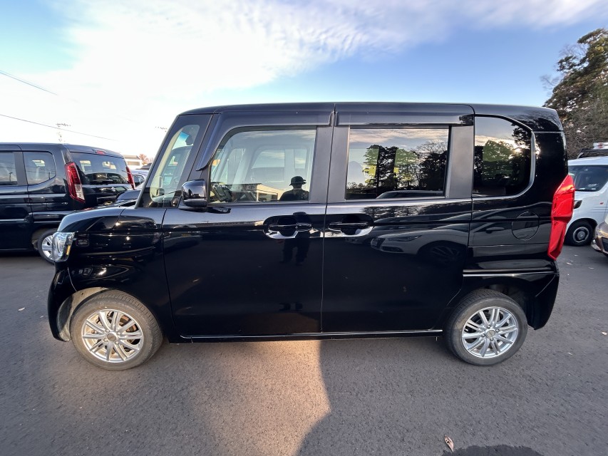 ホンダ N BOX 20枚目