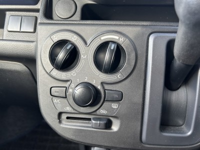 スズキ アルト 18枚目