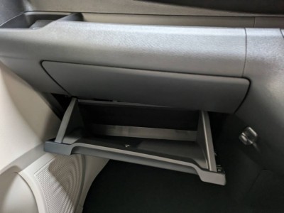 三菱 eKワゴン 27枚目