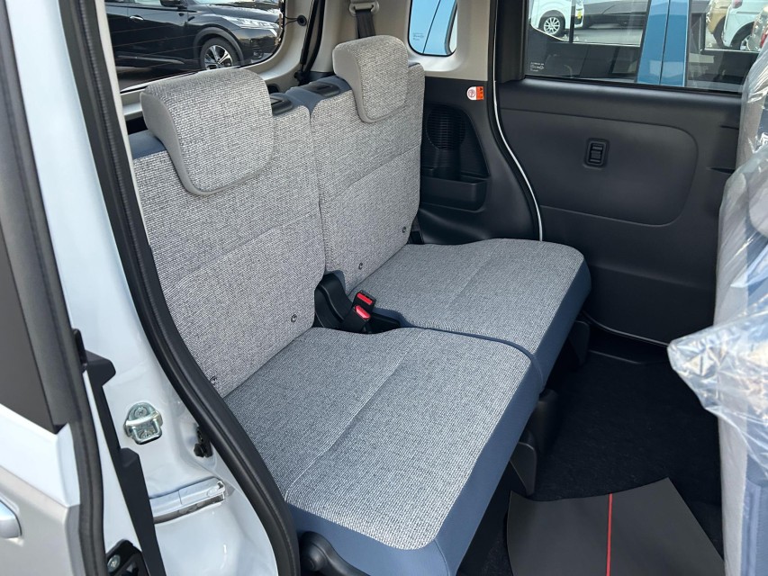 ダイハツ ムーヴキャンバス 30枚目