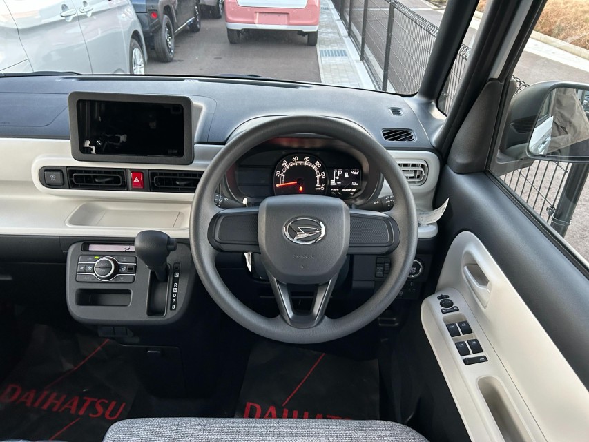 ダイハツ ムーヴキャンバス 32枚目