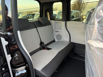 ホンダ N BOX 32枚目