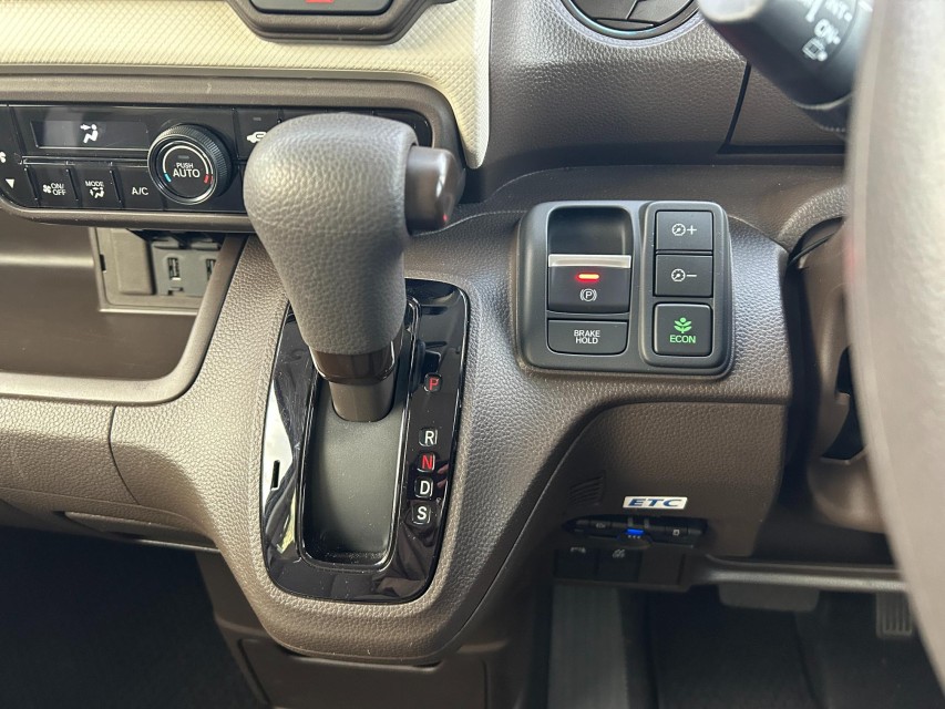 ホンダ N BOX 21枚目