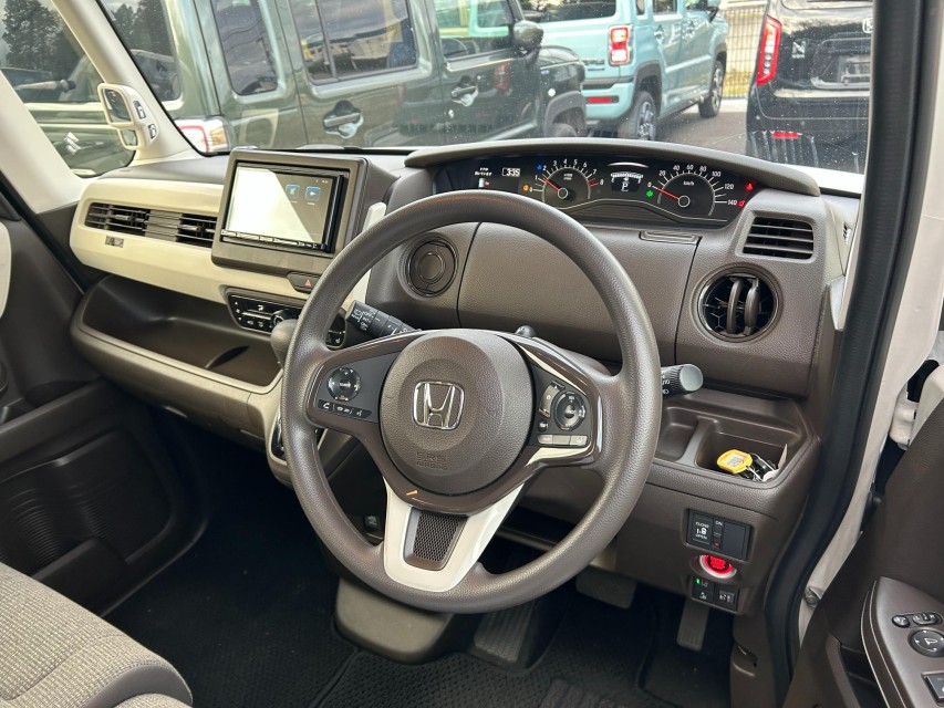 ホンダ N BOX 31枚目