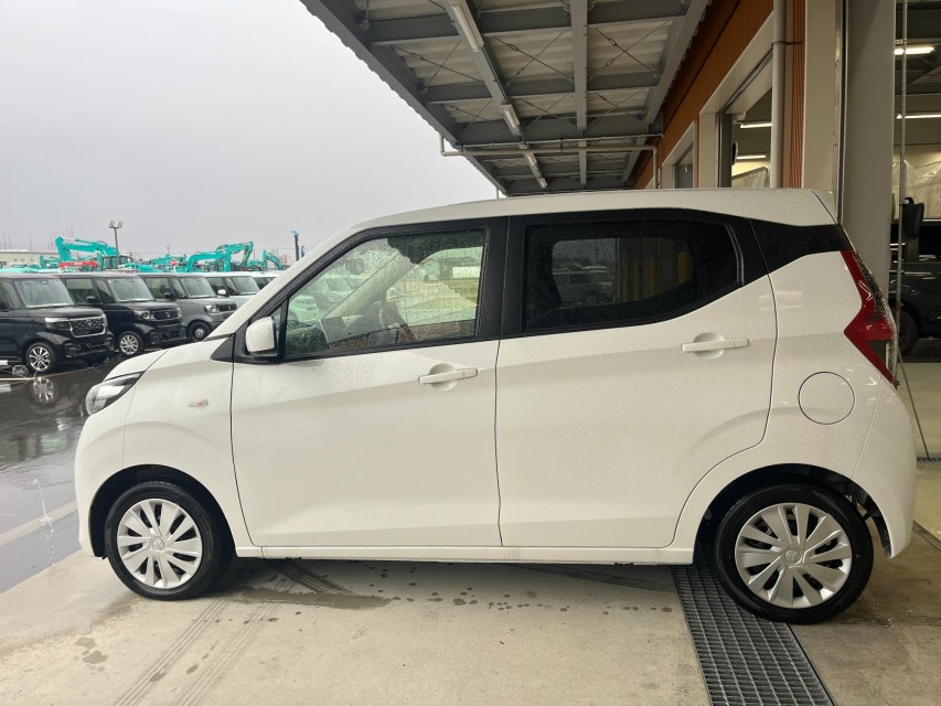 三菱 eKワゴン 11枚目