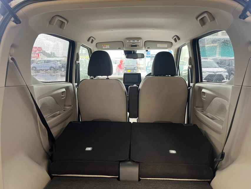 三菱 eKワゴン 28枚目