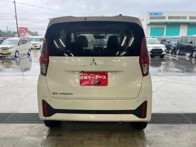 三菱 eKワゴン 9枚目