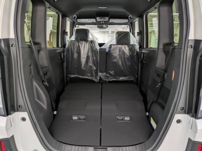 ホンダ N BOX 16枚目