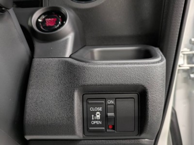 ホンダ N BOX 31枚目