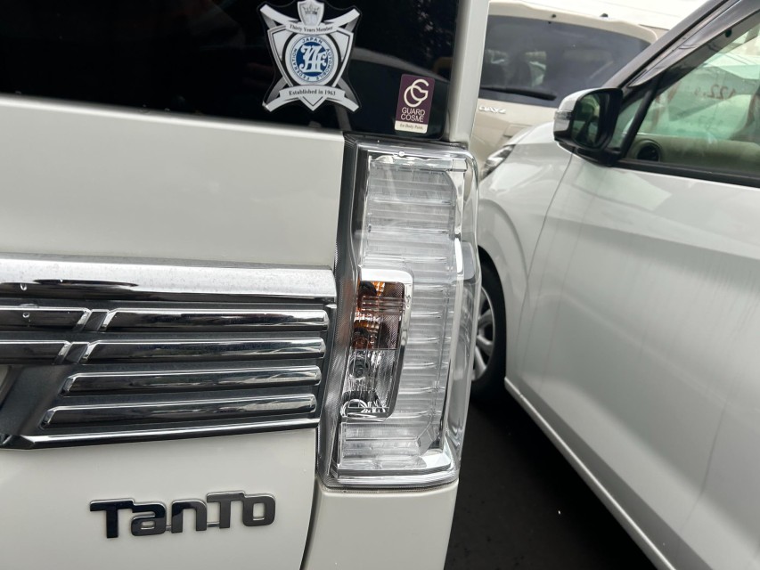 ダイハツ タント 14枚目