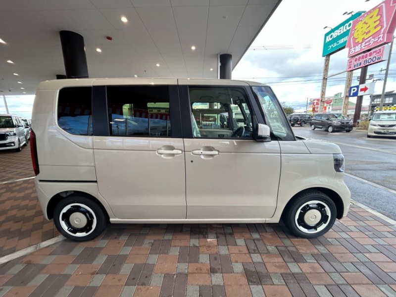 ホンダ N BOX 27枚目