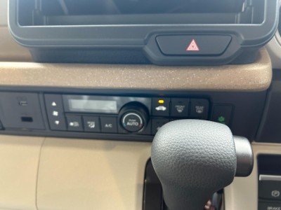 ホンダ N BOX 31枚目