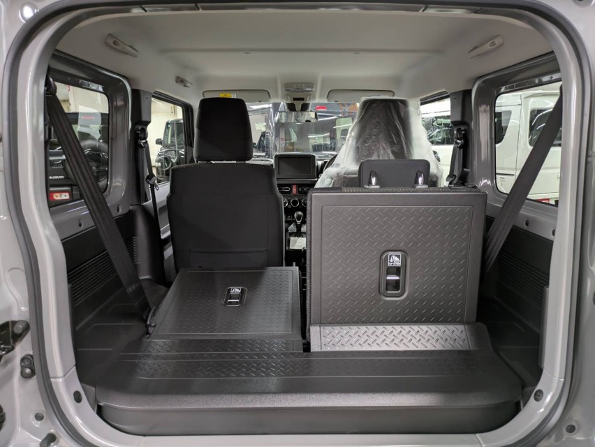 スズキ ジムニー 15枚目