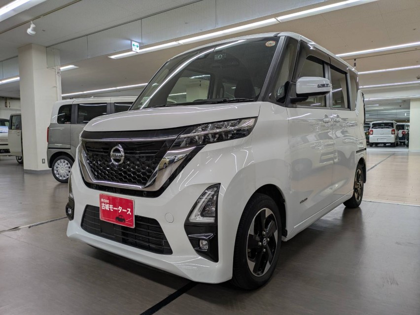 ニッサン ルークス 4枚目