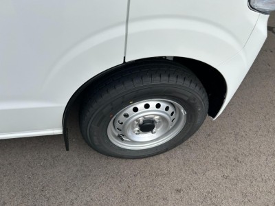 ニッサン NV100クリッパー 12枚目