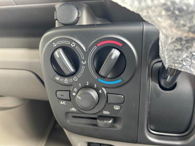 ニッサン NV100クリッパー 16枚目