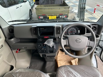 ニッサン NV100クリッパー 27枚目