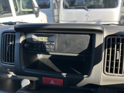 ニッサン NV100クリッパー 10枚目