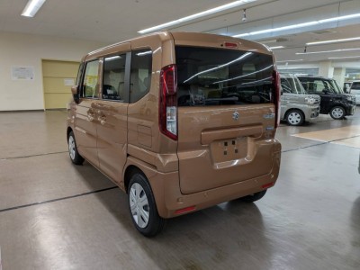 スズキ スペーシア 10枚目