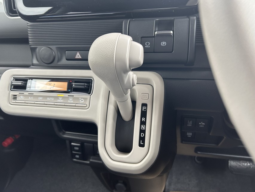 スズキ ワゴンRスマイル 13枚目