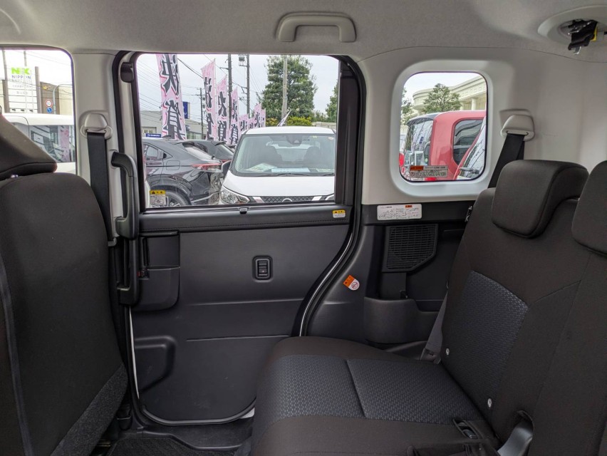 トヨタ ルーミー 25枚目