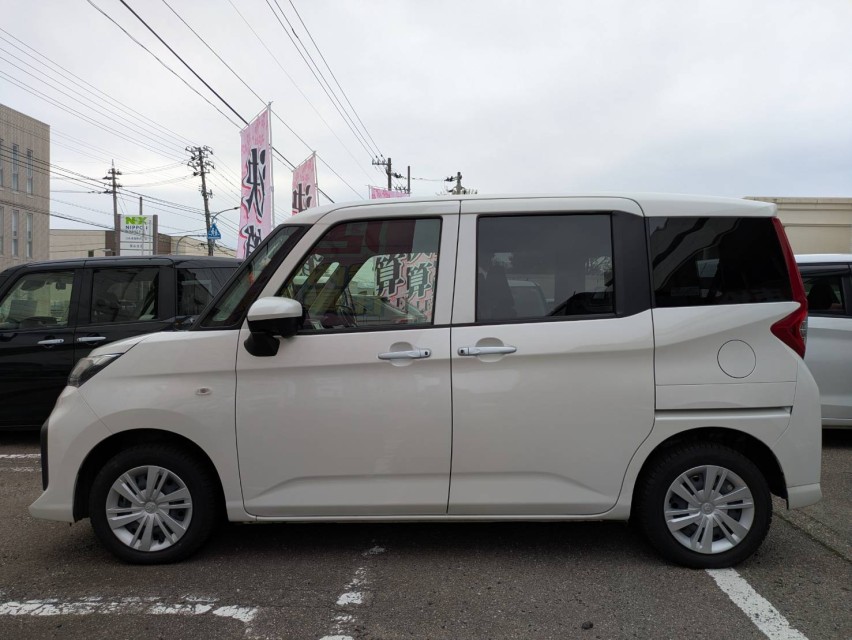 トヨタ ルーミー 9枚目