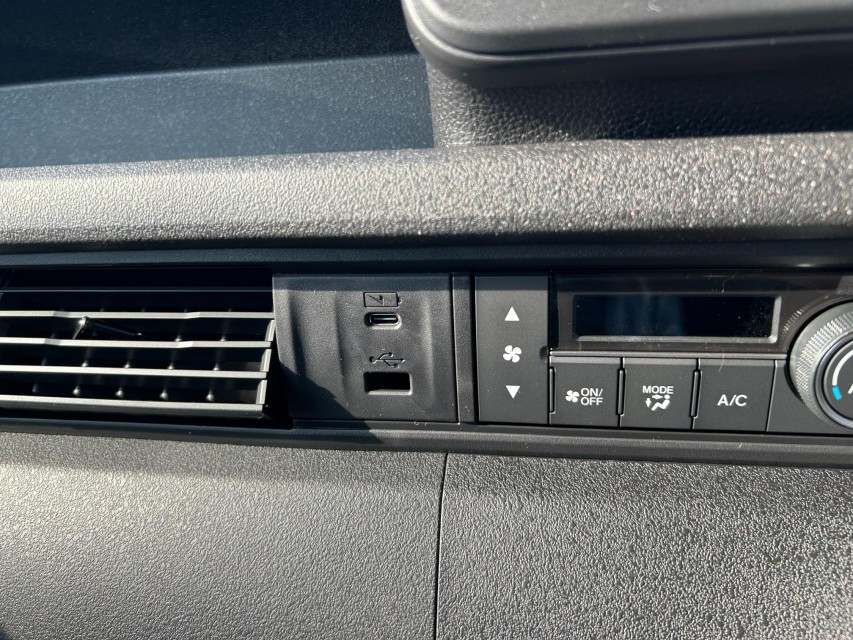 ホンダ N BOX 30枚目