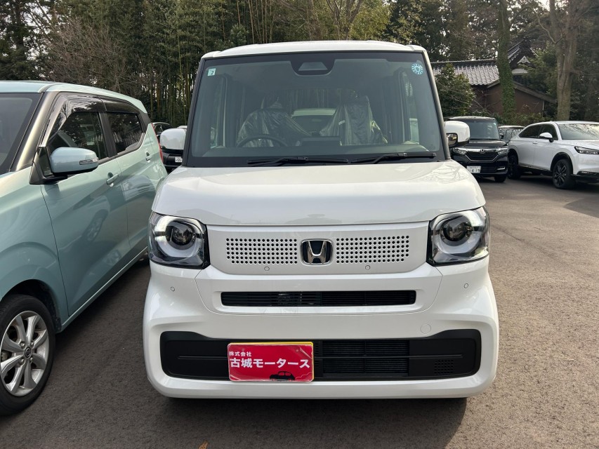ホンダ N BOX 2枚目