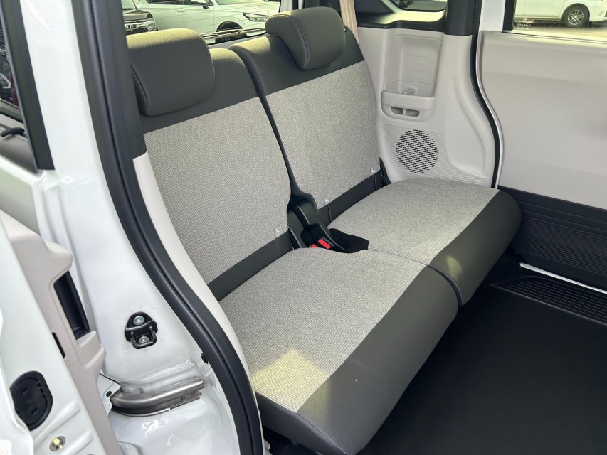 ホンダ N BOX 32枚目