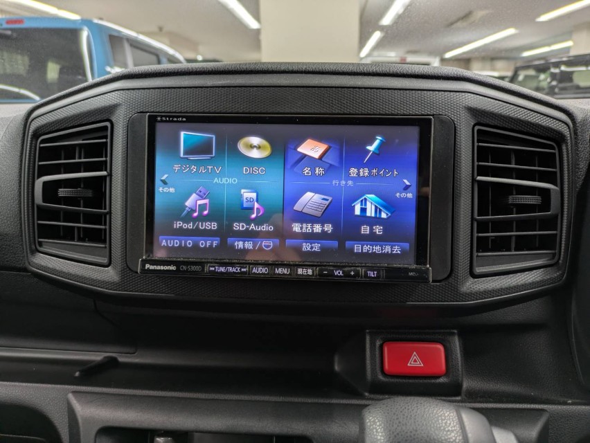 ダイハツ ミライース 2枚目