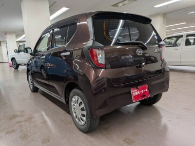 ダイハツ ミライース 12枚目