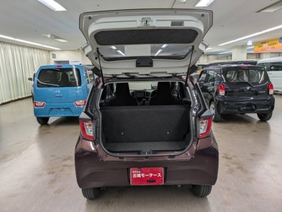 ダイハツ ミライース 13枚目